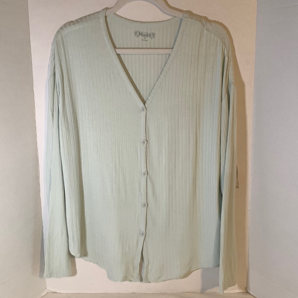 NWT: Juniors Size Medium Long Sleeve Button Up Mint Knit Top by Mudd